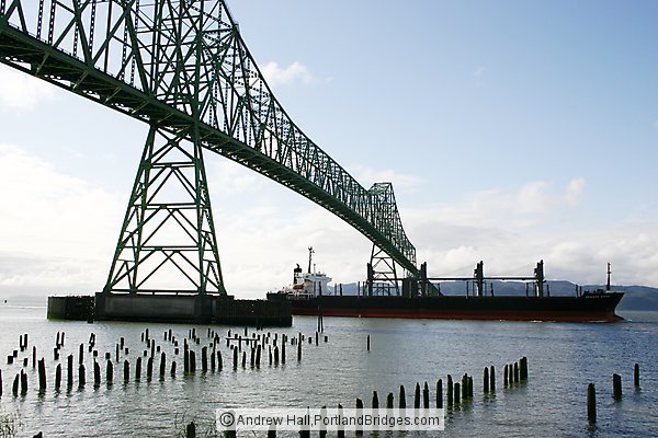 Tanker, Astoria-Megler Bridge