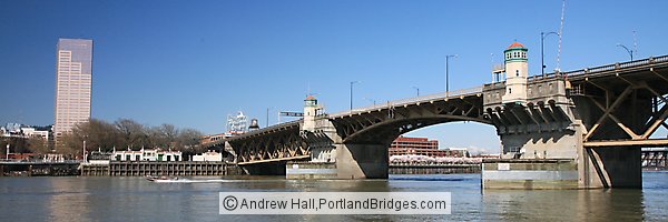 Burnside Bridge, Portland, Oregon Sign, US Bancorp Tower