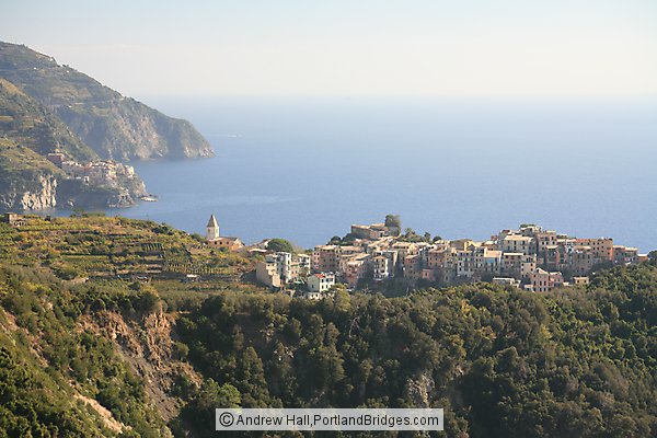 Cinque Terre: View of Corniglia