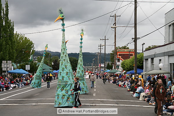 Michael Curry Peacock Puppets, 2008 Rose Festival Grand Floral Parade (Portland, Oregon)