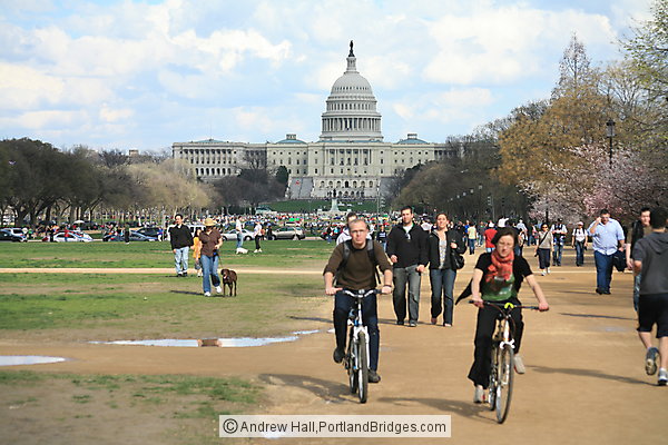National Mall, cyclists, US Capitol Building, Washington, DC