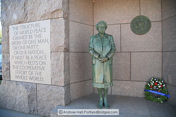 Franklin Delano Roosevelt Memorial, Elanor Roosevelt Statue
