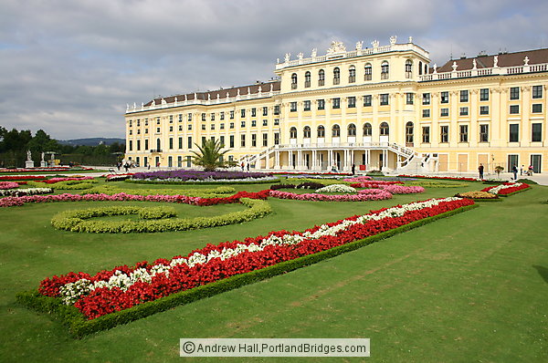 Schoenbrunn Palace, Gardens, Vienna 