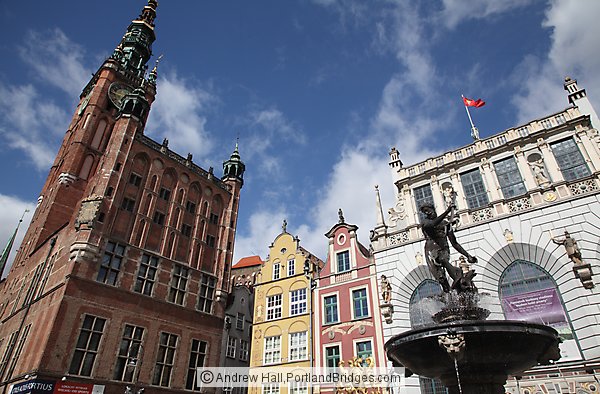 Main Town Hall, Neptune Fountain, Gdansk, Poland