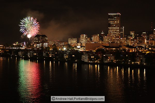Rose Festival 2012 Fireworks, Memorial Day (Portland, Oregon)