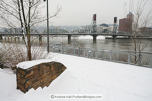 Hawthorne Bridge, Snow, Eastbank Esplanade (Portland, Oregon)