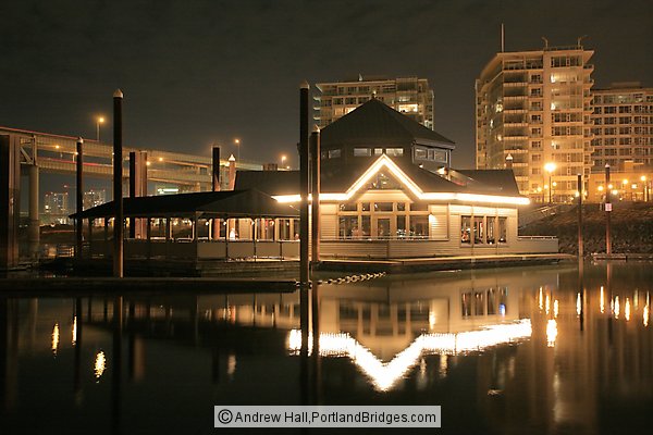 Riverplace Marina, Night, Reflections, Marina Fish House (formerly Newport Bay) on the water (Portland, Oregon)