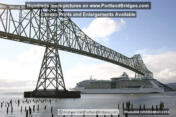 Radiance of the Seas, Cruise Ship, Astoria-Megler Bridge, Oregon