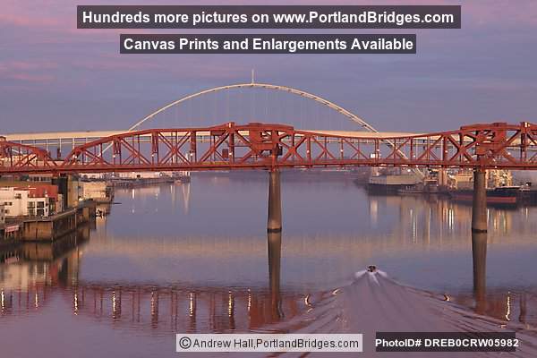 Broadway Bridge, Fremont Bridge, Willamette River, Speed Boat (Portland, Oregon)