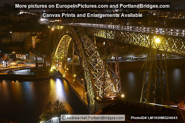 Lus I Bridge at night, Porto, Portugal