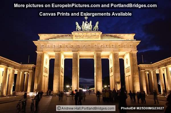 Brandenburg Gate, Night, Berlin, Germany