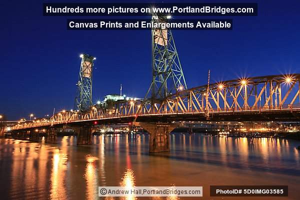 Hawthorne Bridge, Dusk (Portland, Oregon)