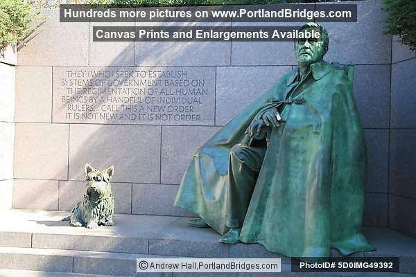 Franklin Delano Roosevelt Memorial, FDR Statue