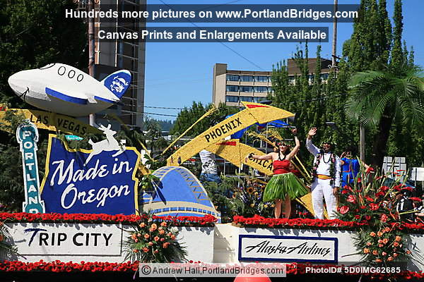 Rose Festival Grand Floral Parade 2010: Alaska Airlines/Horizon Air Float (Portland, OR)