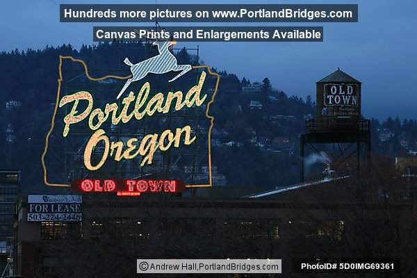 Portland, Oregon Sign (formerly Made in Oregon), Dusk