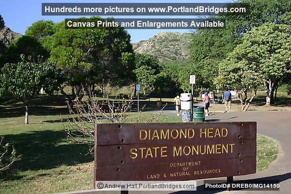 Oahu, Hawaii:  Diamond Head State Monument