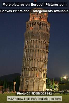 Leaning Tower of Pisa, Dusk