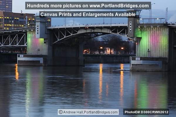 Morrison Bridge, Lighted (Portland, Oregon)