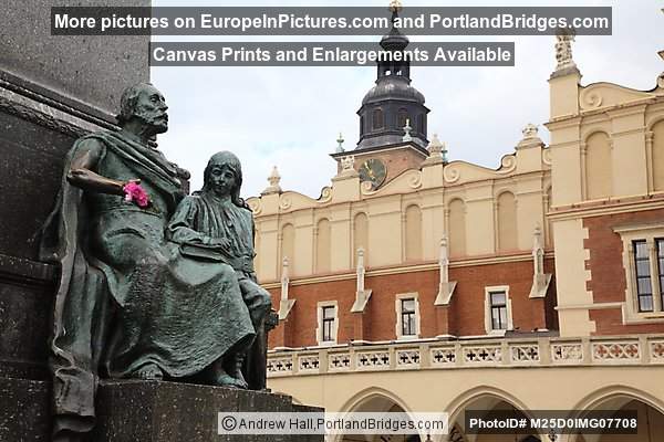 Rynek, Base of Adamowi Mickiewiczowi Narod Statue, Cloth Hall, Krakow