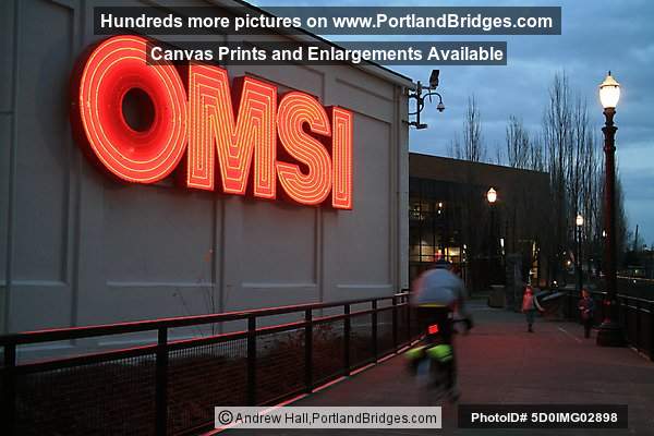 OMSI Sign at Dusk (Portland, Oregon)