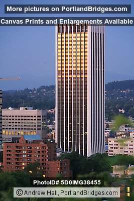 Wells Fargo Tower, Dusk (Portland, Oregon)