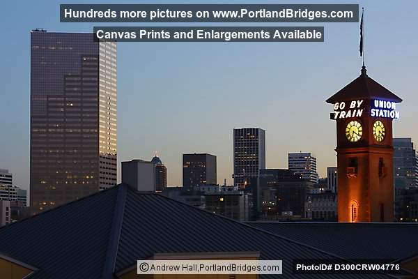 Portland Union Station and US Bancorp Tower, Dusk