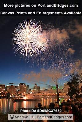 Portland July 4 2008 Fireworks, Waterfront