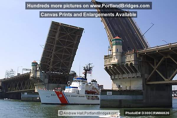Burnside Bridge, Coast Guard Ship, Rose Festival (Portland, Oregon)